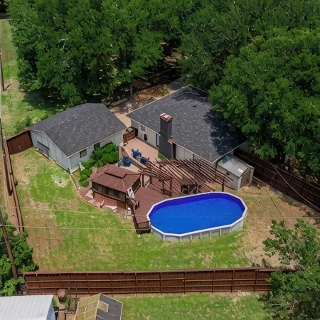 Lake Texoma Splash! Pool/hot tub, 1.5 miles to Highport Marina on Lake Texoma!
