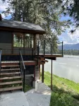 Waterfront Cabin in the center of Thompson Falls!! - Chalets