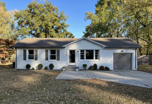Entire- 3BR Stylish and Cozy Home - 10 min from post and downtown - 3-Sterne
