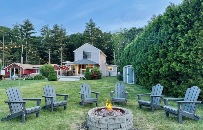 Spacious Lakehouse w/ Private Beach
