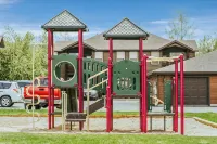 Teton National Park Avails! Great Location, Games, Laundry, & Playround!