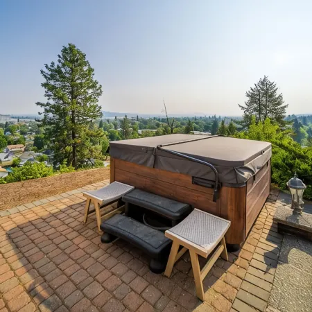 Large luxury home!  Views!  Hot tub!  Game room!  EV charger! Pool table! Grill!