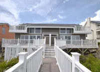 OCEANFRONT home with breathtaking views, East - Emerald Isle, NC!