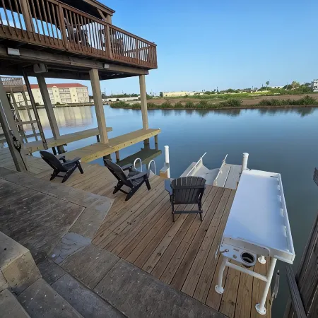 Discover Your Dream Waterfront Getaway in Port Isabel, Texas!
