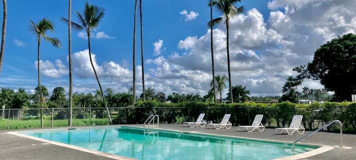 Beautiful Condo in the Heart of Hilo - Pool - A/C #718 Отели в г. Хило