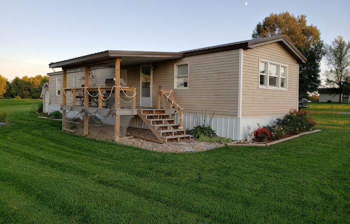 Randy's Rathbun Rental.  