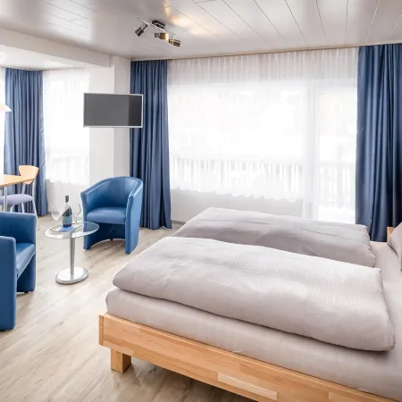 Hotel Alpha