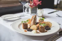 Mere Court Hotel - servizio colazione