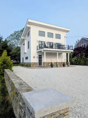 Modern Beach House Serenity -  Privatzimmer