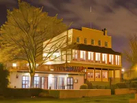 Royal Hotel, Bar & Grill Hotels in Purfleet