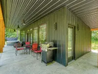 Love Shack Cabin at Trickle Creek Hôtels à : Marion Township