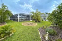 Newly Furnished, Solar Heated Pool, Game Room, 10 Mins from Beach - Wi-Fi