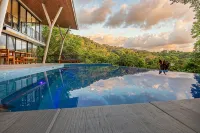 Tropical 4 Bedroom Luxury Home with Pool & Hot Tub - Villas