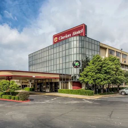 Ramada by Wyndham Tulsa Broken Arrow