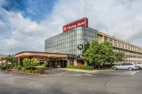 Ramada by Wyndham Tulsa Broken Arrow - 3-Sterne