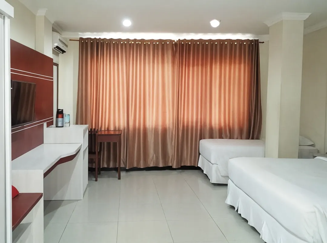 Hotel Madinah - Banda Aceh