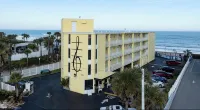 Ocean Breeze - Ocean Front at Symphony Beach Club!
