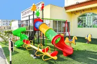 OYO 139 Al Ghadeer Hotel Apartments - 주차장