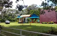 Tanjung Tinggi Cottage - balcony