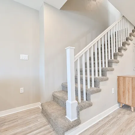 Beach House Full of Family Fun Within 15 Min Walk to the Beach +  Work Space