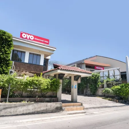 Stonewood Hotel