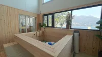Geoje Theview Kids Poolvilla - Hot Tub