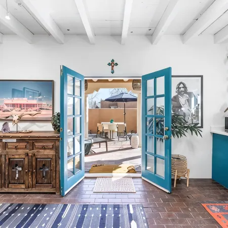 Downtown 100 Year Old Adobe - Walk to the Santa Fe Plaza & Railyard District