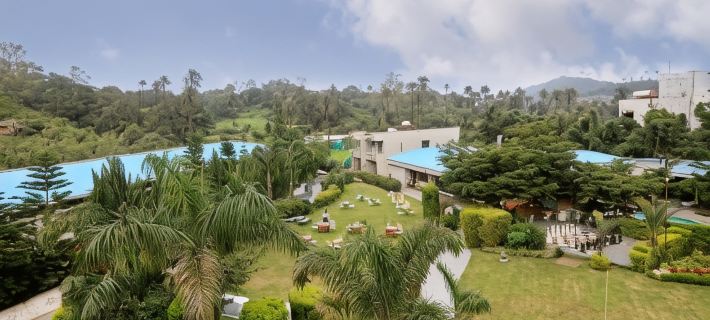 Hummingbird Resort Hotels in Sirohi