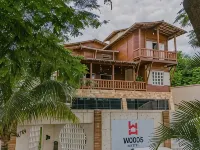 Woods Hostel Hotels near Pampulha