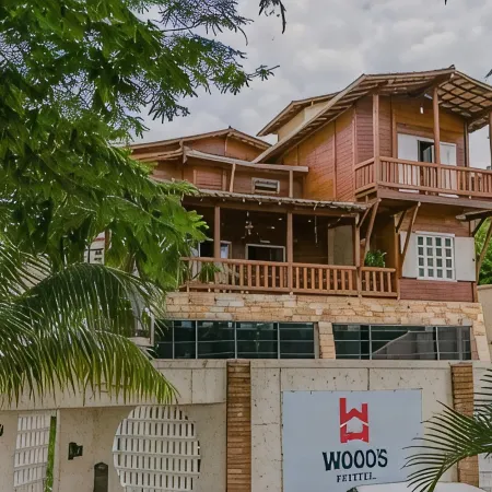 Woods Hostel Отели рядом с достопримечательностью «Стадион «Миран»»