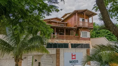Woods Hostel Hotels in 