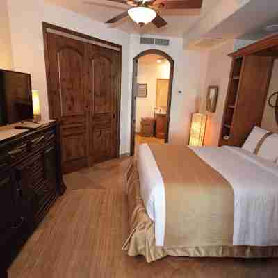 Beach front , Water front low level condo ( Las Palomas Resort  Cordoba 208. Rooms