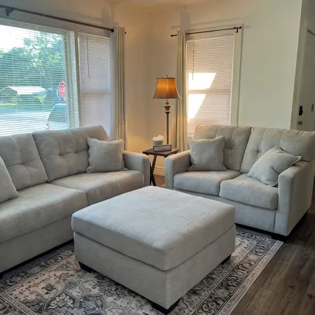Charming 2-bedroom house with WiFi and AC in Carthage