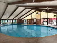 Ramada by Wyndham Butler/Tesla Biohealing Resort 