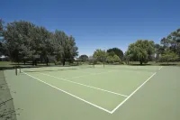 Briars Country Lodge - parking