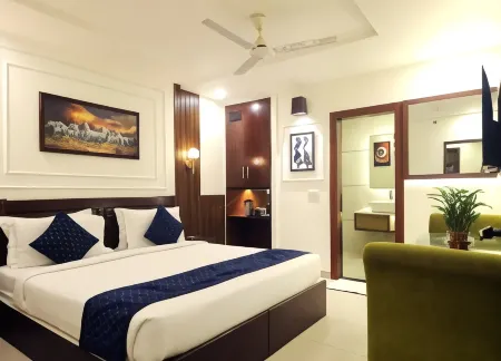 Taj Inn Hotel
