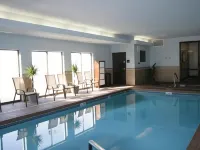 Hampton Inn Kansas City/Olathe - Pools