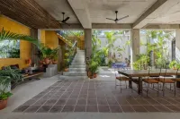 El Mambo Boutique Hotel