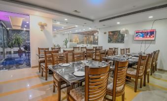 Hotel Raj Mandir