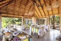 Bushbaby River Lodge - Desayuno