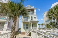 Poolside House w/ Ocean Views, Steps from Beach & Restaurants - 4-Star