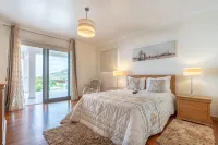 Sea View, Luxury, Comfort, Privacy, Free Wifi and Heated Pool