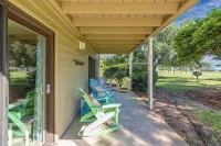Charming, cozy with a coastal vibe family sized villa, 15 min walk to the beach. - Villas