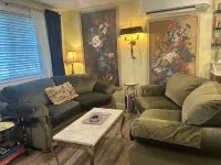 Super clean Home, Hot Tub & Walk to Downtown Low FEES A+ Reviews - Boutique