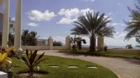 Oceanspray Beach House!!w/ Large Saltwater Pool) in the Heart of the Bahamas. - 3 tähden