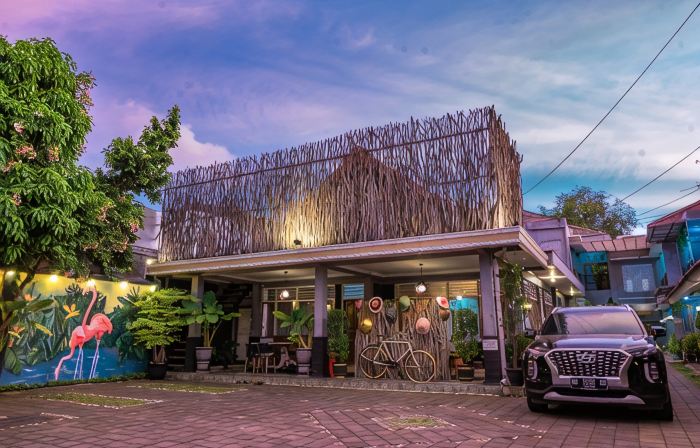 Metro Malioboro Living