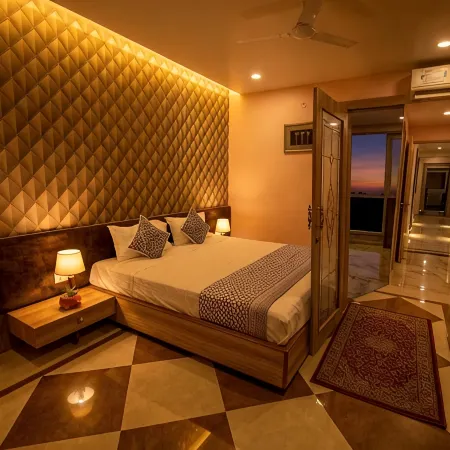 Gems Suites-A Boutique Stay