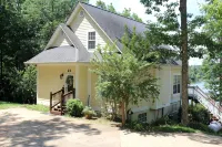 Hannah's Hideaway-3 Miles To Stores, Restaurants, Sleeps 16, No Steps To water! - Balkoner