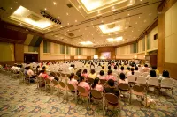 Thumrin Thana Hotel