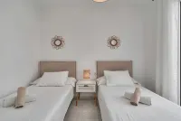 Ático en Nerja con Vistas Expectaculares - Condos